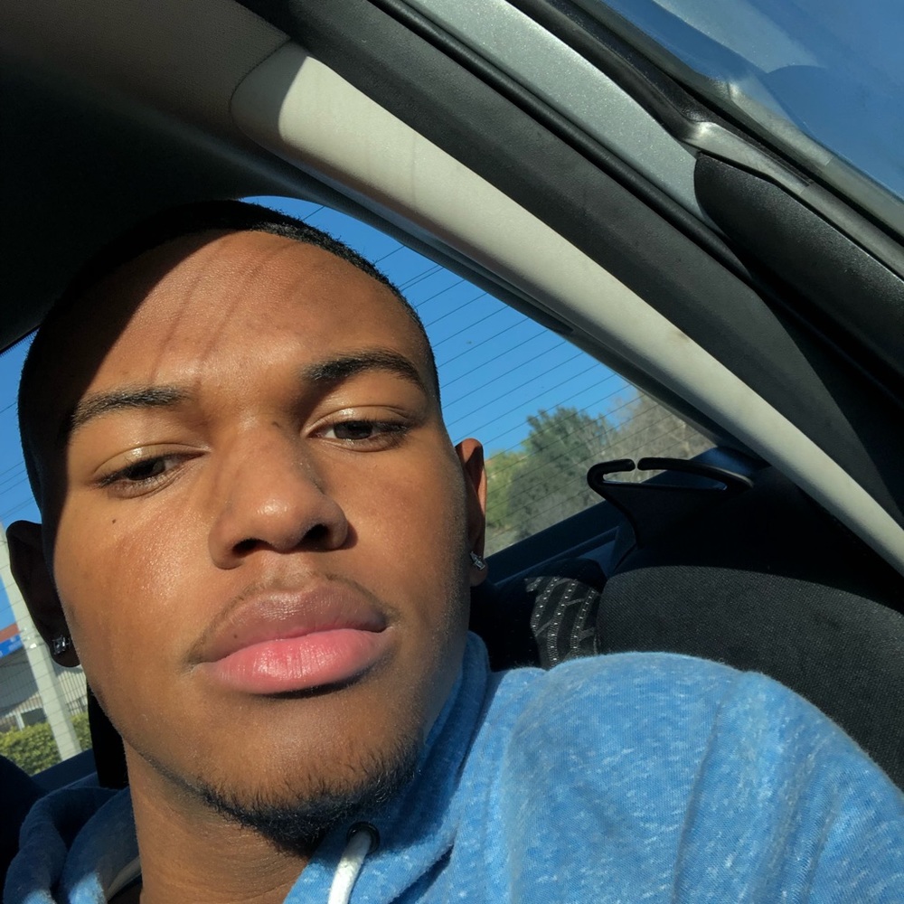 Meet your Posher, Dorian